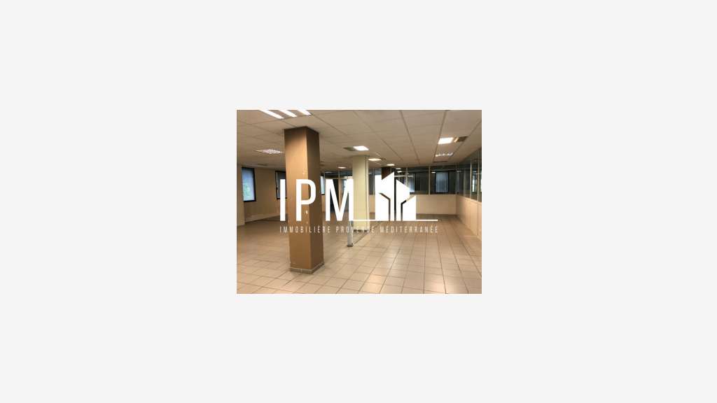 A louer bureaux 630m² Aubagne ZI les Paluds