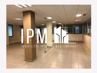 A louer bureaux 630m² Aubagne ZI les Paluds