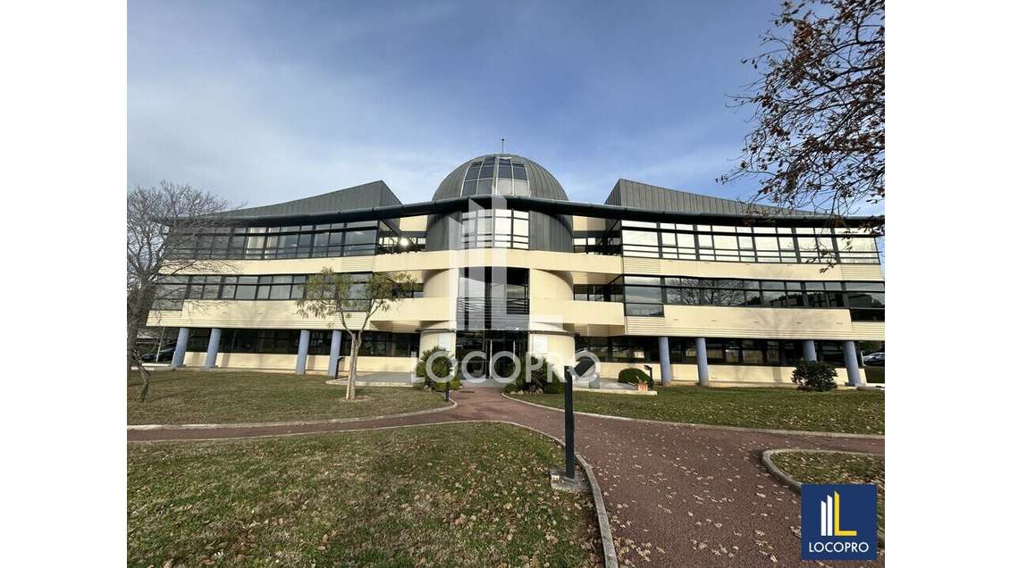 Bureaux à louer à Biot immeuble de bon standing