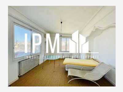 A louer bureaux 113m² R+5 + terrasse 13001