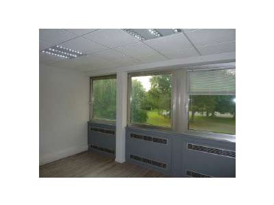 Location Bureaux à Neuville-en-Ferrain