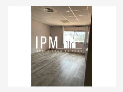 A louer bureaux de 23m² à Vitrolles 13127