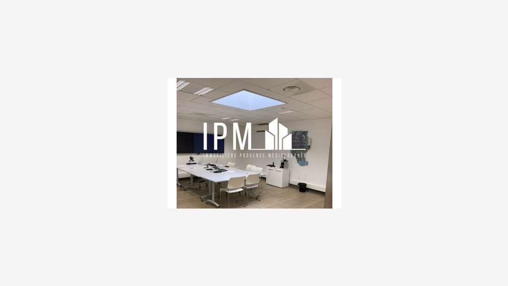 A louer bureaux 361m² à Gardanne
