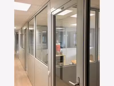 A louer bureaux de 140m² proche d'Amiens à Glisy 