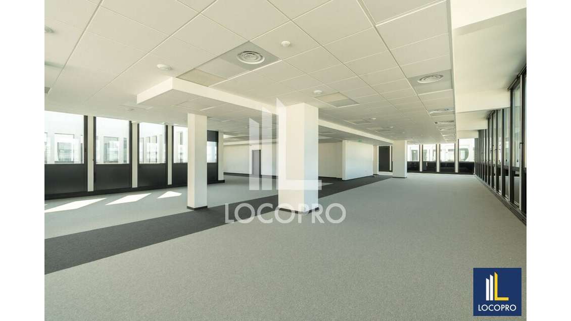 Bureaux neufs de 4935m² à louer grand Arenas Nice