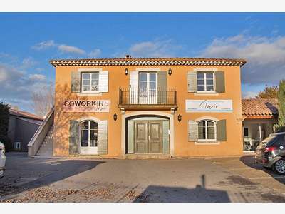 À louer bureaux de 12m² à L'Isle sur la Sorgue
