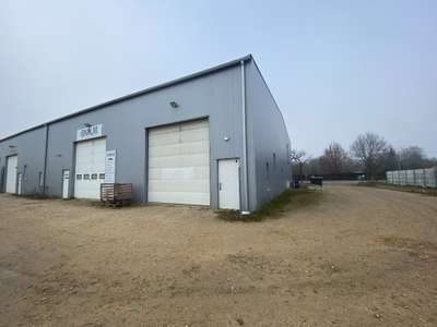 Location Locaux d'activités - Entrepôts à Biganos