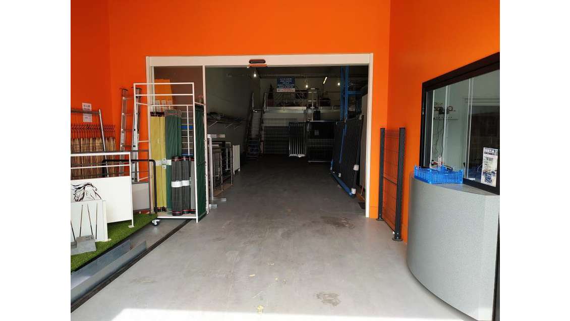 À louer entrepôt de 240m² à Avignon