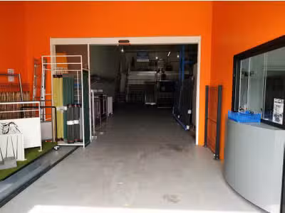 À louer entrepôt de 240m² à Avignon