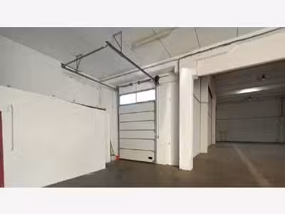 À louer entrepôt de 1 053m² à Avignon PA Courtine