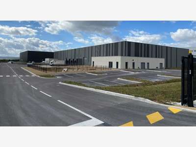 Entrepôt de 2 000m² à louer à Cernay -lès-Reims 