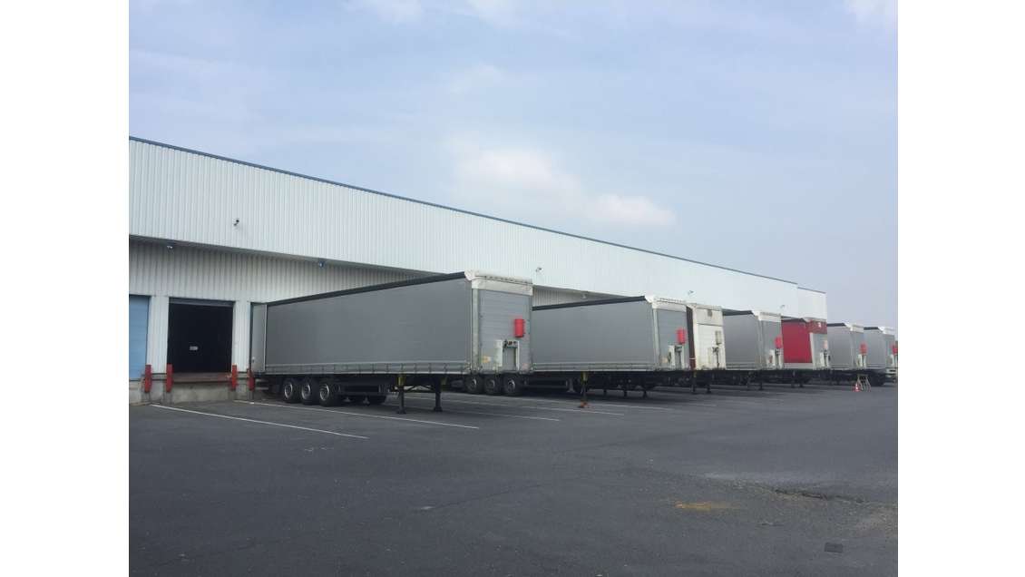 A louer  entrepôt de 2500m² proche Valenciennes