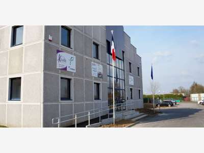 Entrepôt 1900m² à louer à Wormhout / Dunkerque