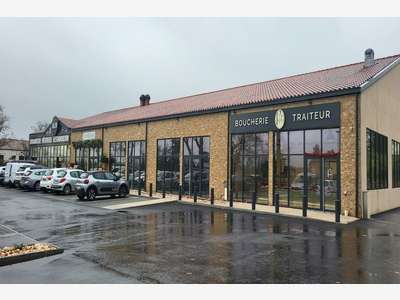 Locaux commerciaux de 675m² à louer à Fabrègues
