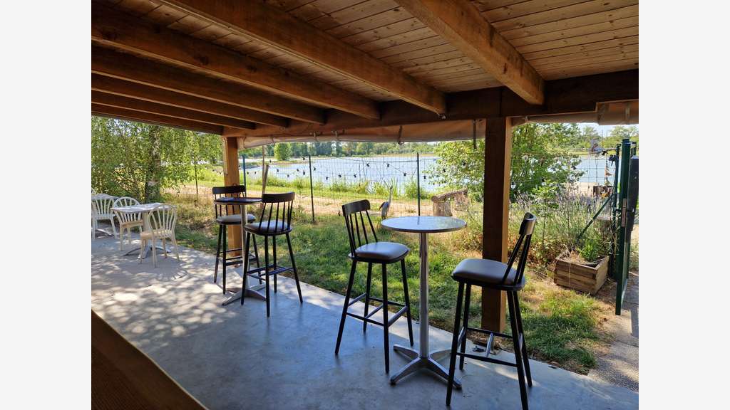 Location Gérance restaurant Camping bord d'un lac