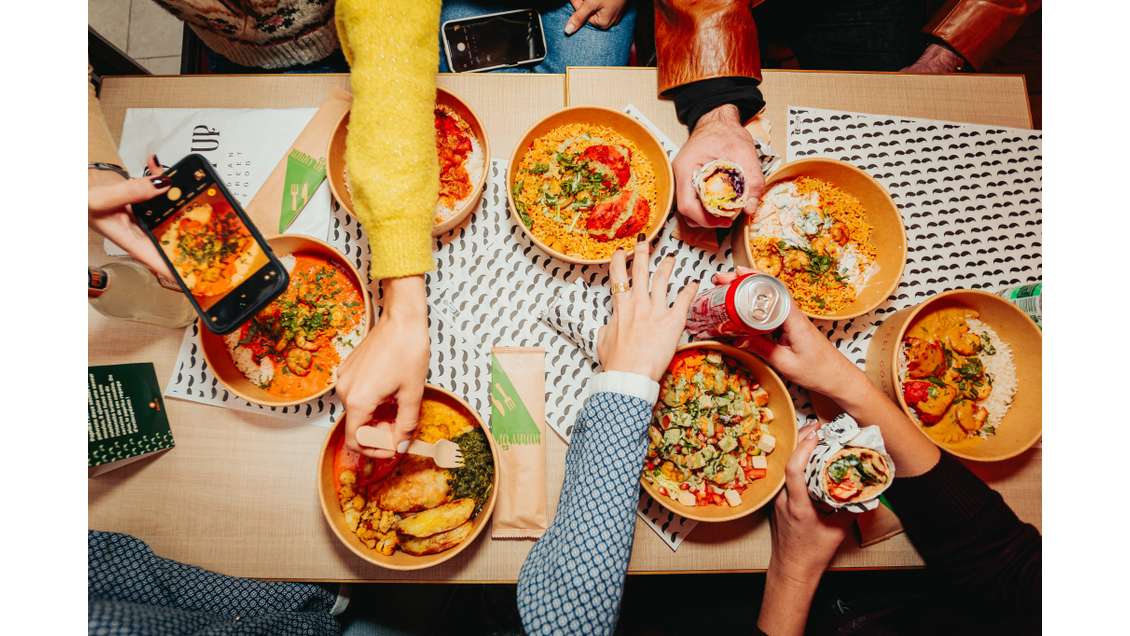 Restaurant rapide sous enseigne reconnue 75008