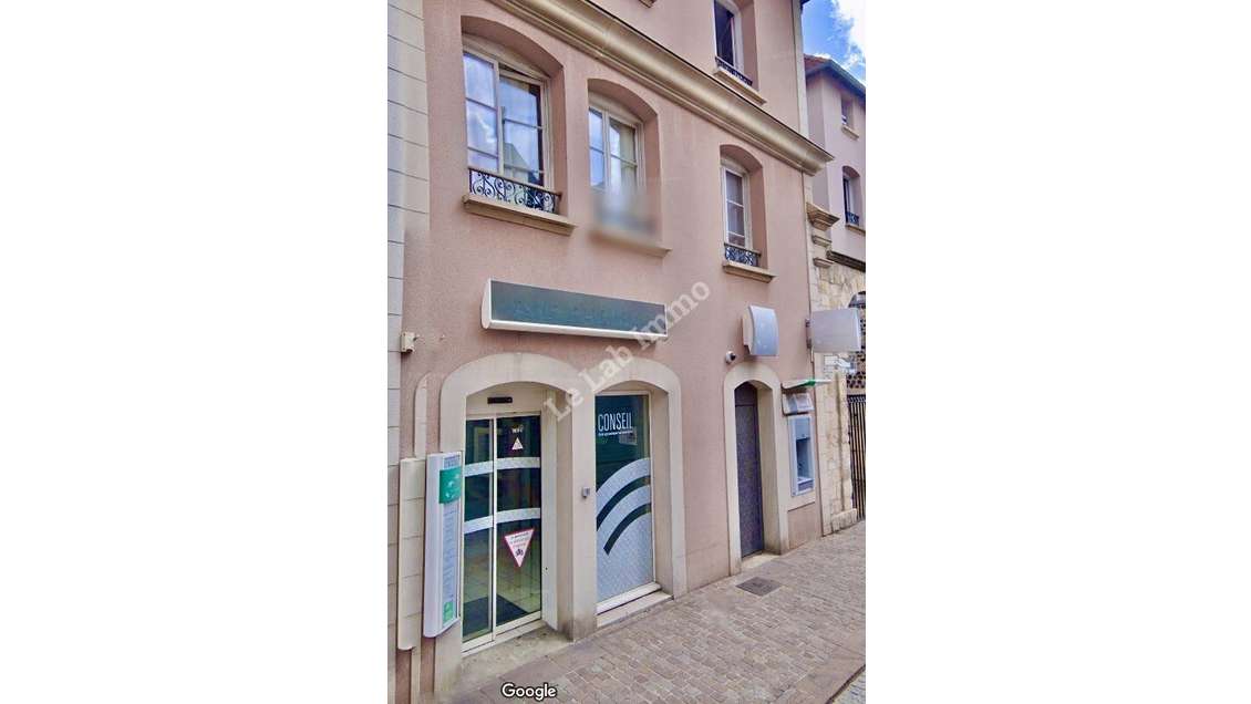 A louer local professionnel de 199m² à Harfleur