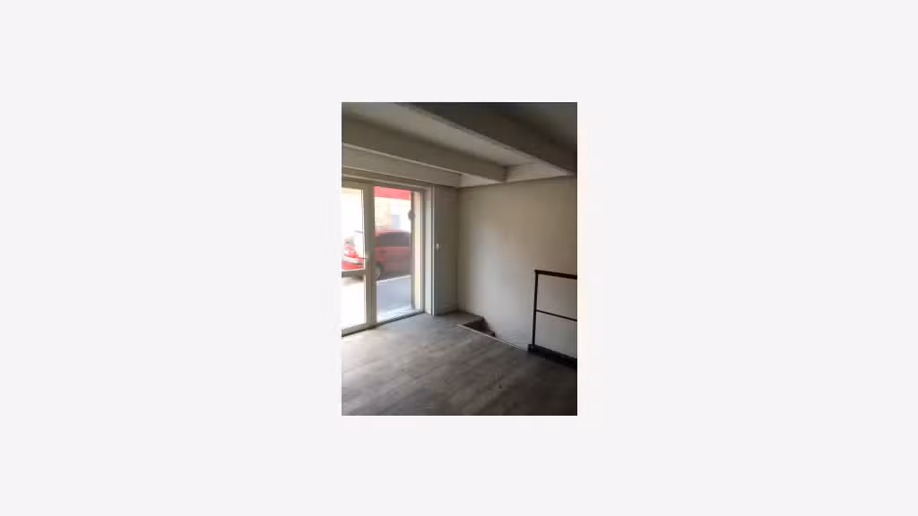 A louer local 67m² secteur Blancarde 13004