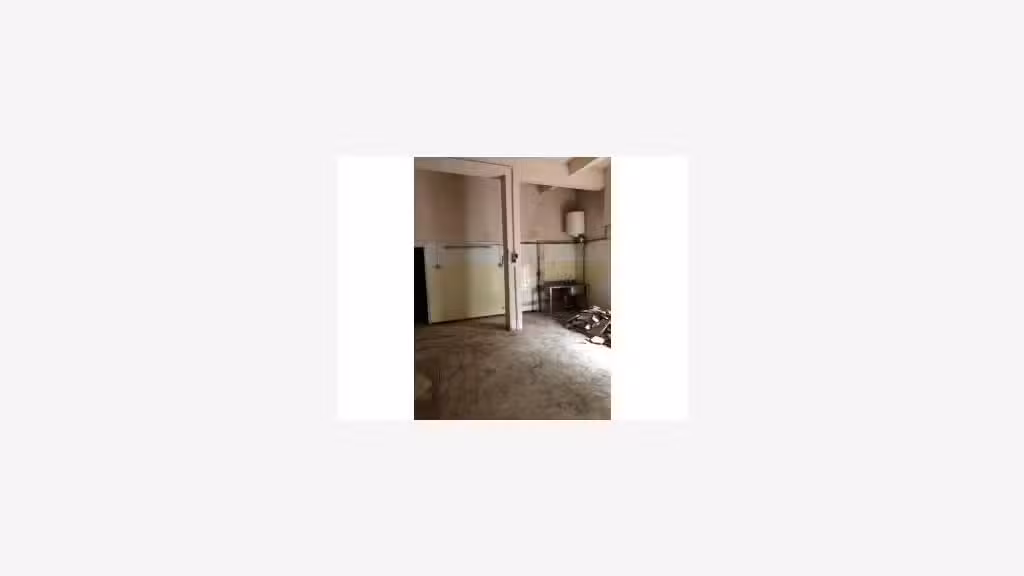 Local de 70m² à louer à Marseille St Jérome 13013