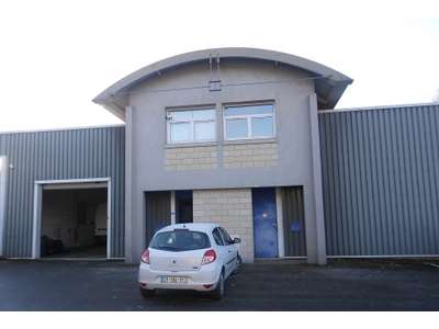 Location Locaux d'activités - Entrepôts à Charmes