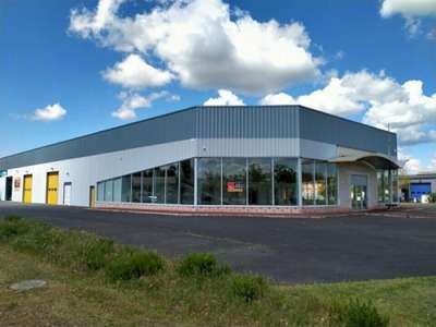 Location Locaux d'activités - Entrepôts à Châtellerault