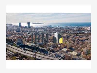 Bâtiment industriel 1580 m² Marseille 13015