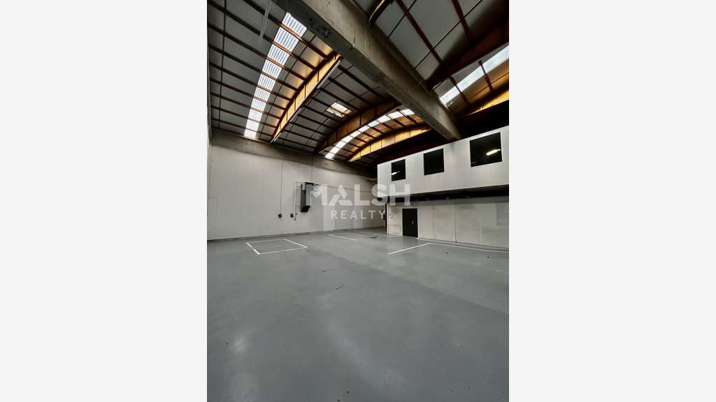Local d'activité 206m² à louer à Dardilly TECHLID 