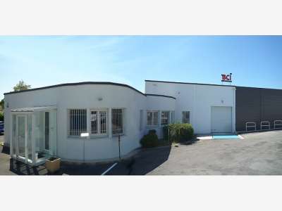 Loue local d'activités 630m² Alès, ZA des Espinaux
