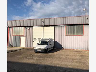 Location local d'activités 210m² à Besançon