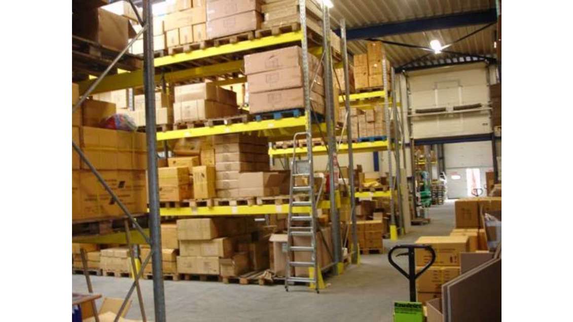 A louer local d'activités de 708m² à Toulouges