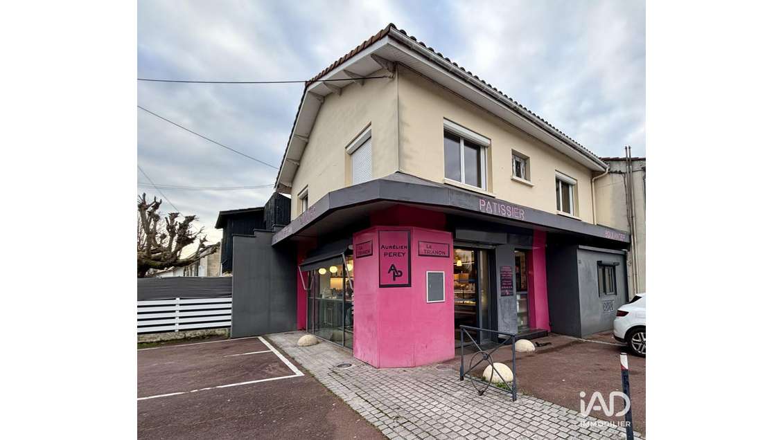 Vente boulangerie pâtisserie empl N°1 à Cenon