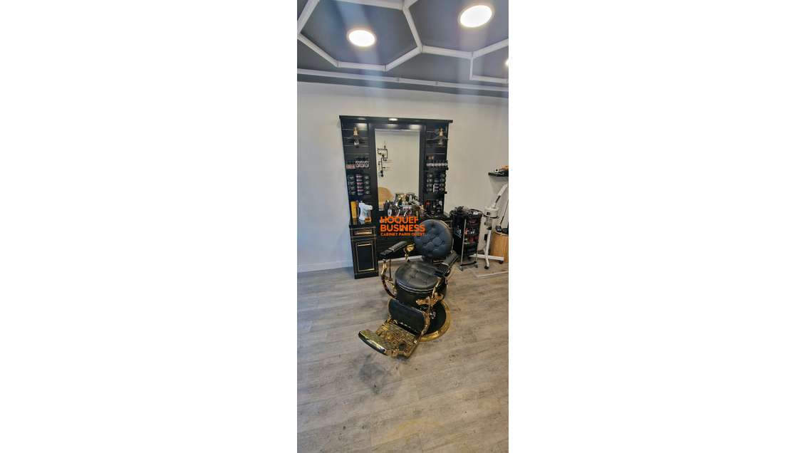 AV salon de coiffure + Appart  T1 à Paris 75015