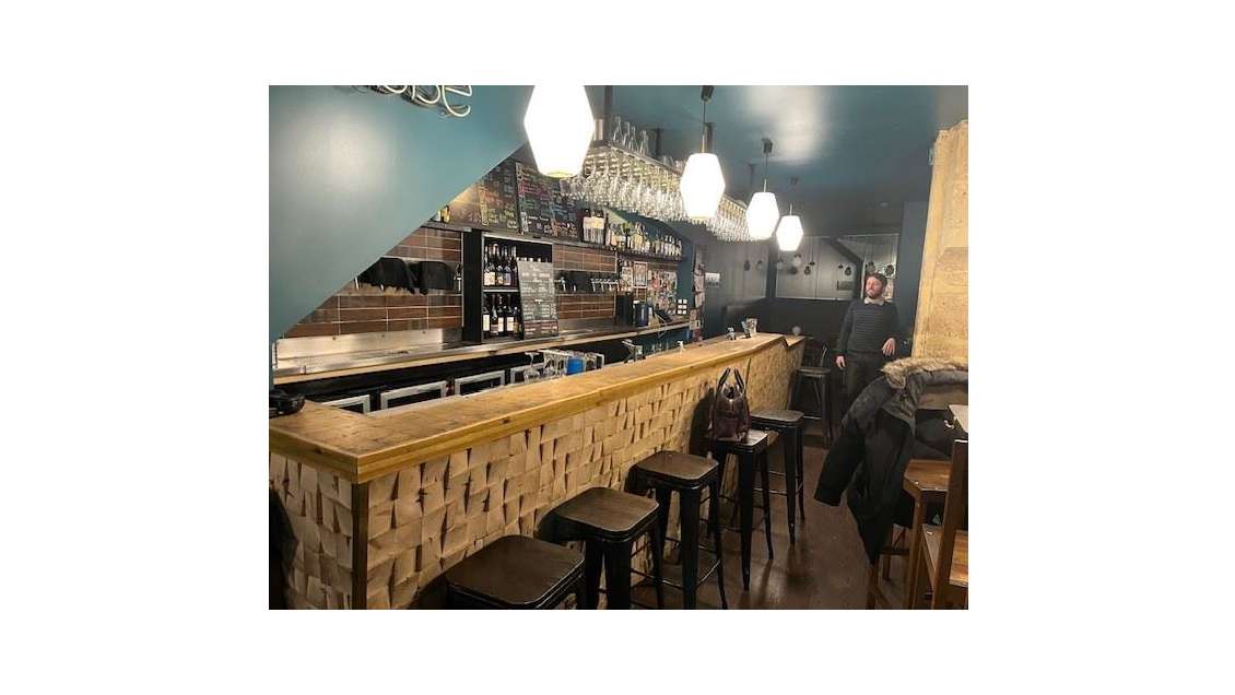 Location gérance bar lic 4 avec option achat 75006