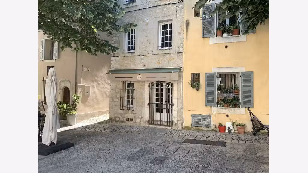 Location-gérance bar-restaurant à Vence