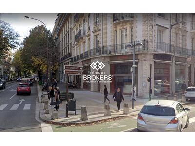 Location Locaux commerciaux - Boutiques à Grenoble