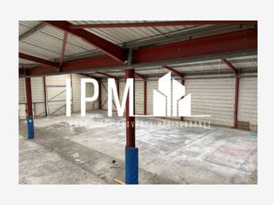 A louer local commercial 1180m² Martigues Ecopolis
