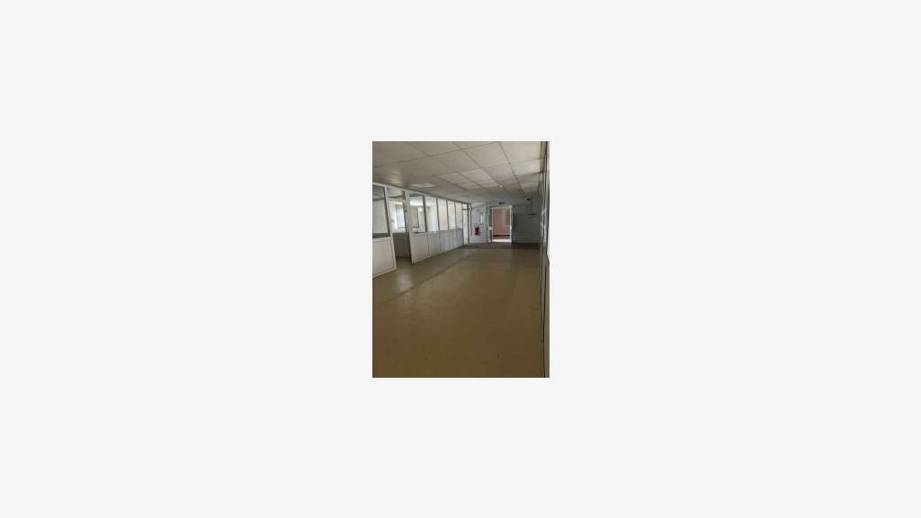 Local d'activités de 465 m² à louer ISTRES 13800