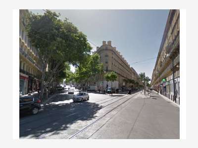 Local commercial 243m² à louer 13002 Marseille
