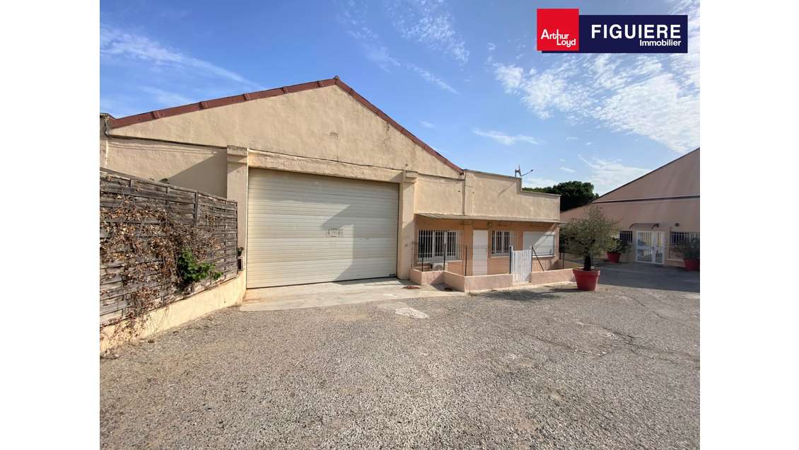 Loue local mixte renové 605m² sur Saint Victoret