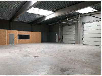 À louer locaux d'activité de 450m² à Setques