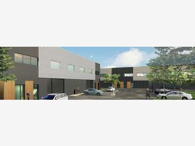 A louer locaux de 270 à 456m² à Védène