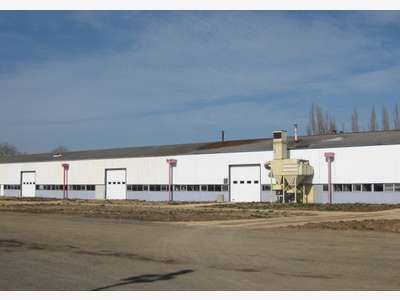 Loue locaux d'activités jusqu'à 9300m² à Nevers