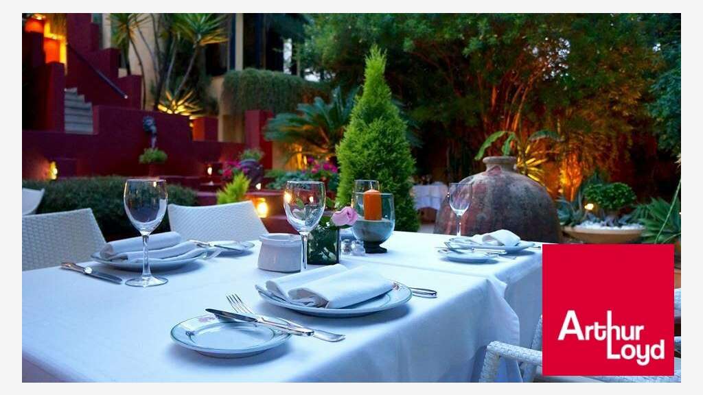Restaurant bien situé à vendre à St Jean de Luz