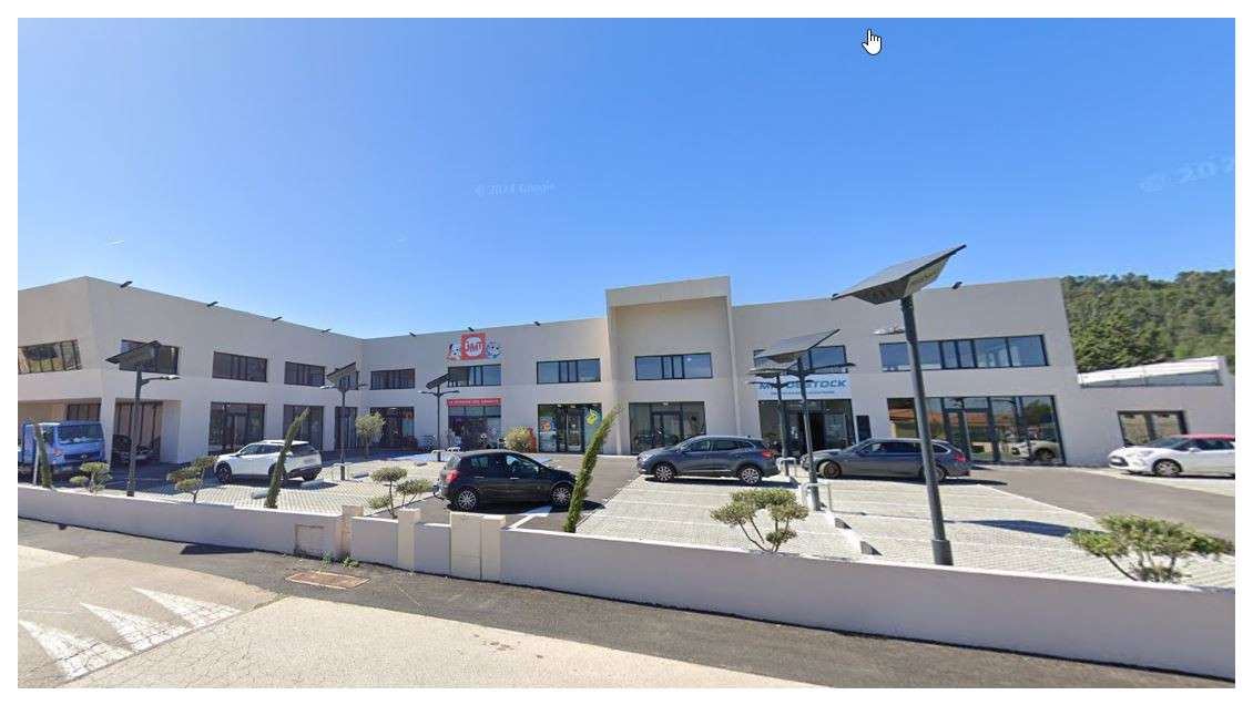 A louer locaux à côté Centre Leclerc du Luc