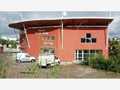Loue locaux commerciaux ou bureaux 66m² Martinique