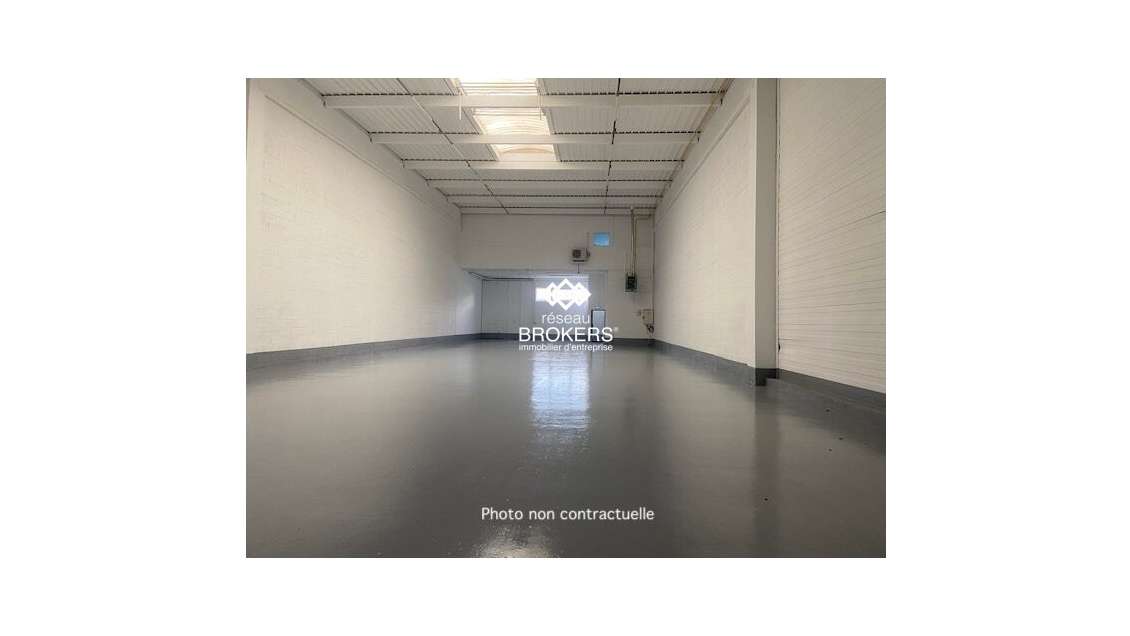 Locaux 520m² à louer à Bonneuil-sur-Marne
