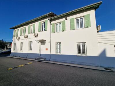 Location Locaux d'activités - Entrepôts à Nice