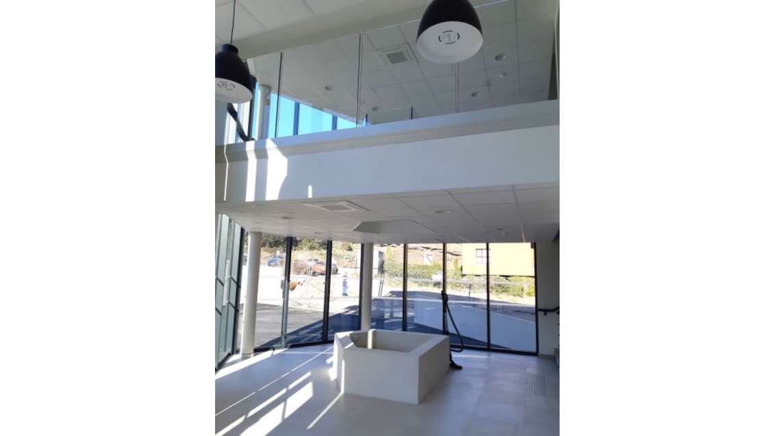 A louer plateau de bureaux neufs RDC à Fréjus