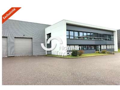 Location Locaux d'activités - Entrepôts à Saint-Priest