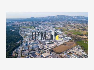 Bureaux à louer de 140m² en ZI à Aubagne 13400